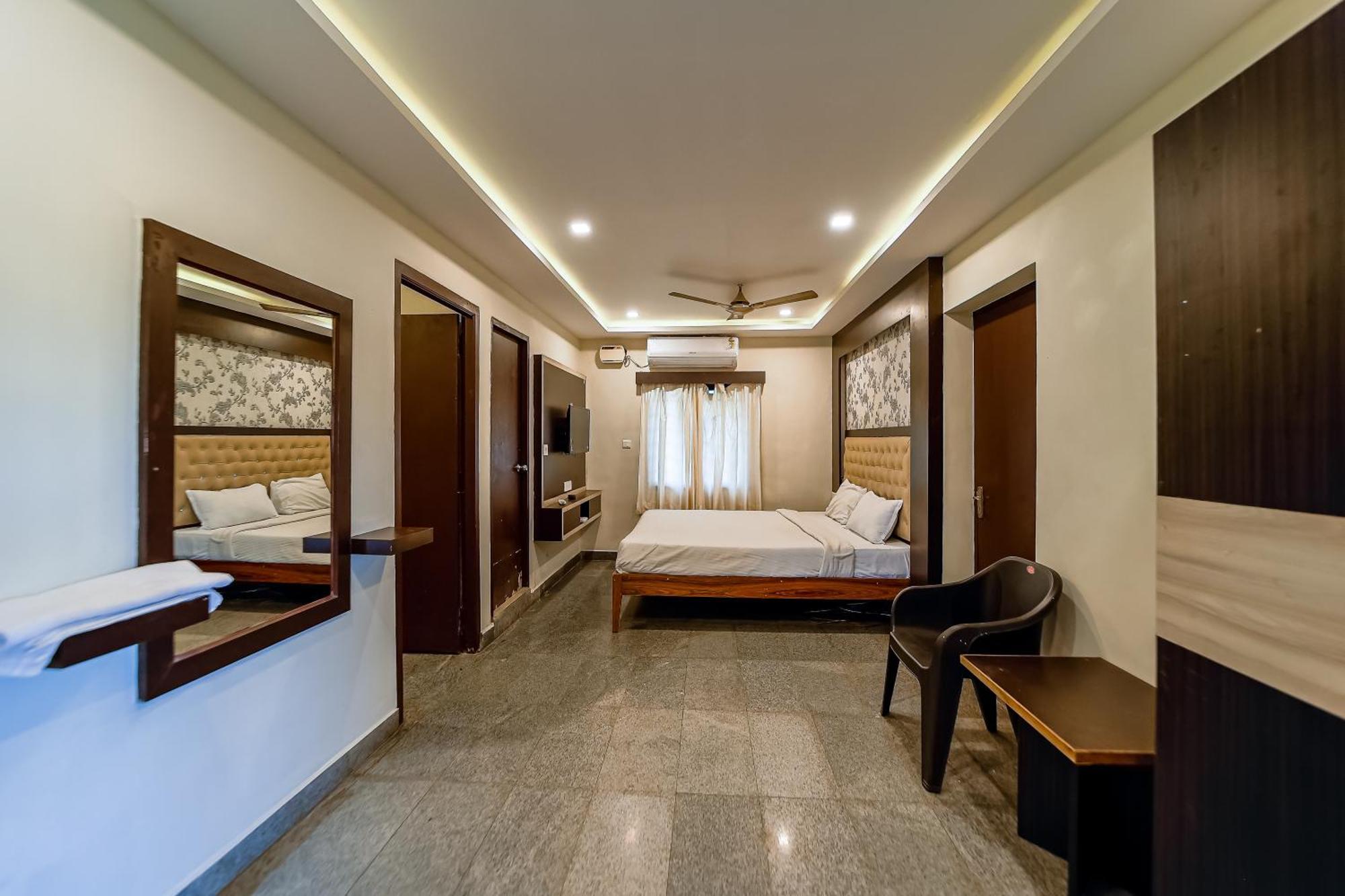 Hotel La Courtyard Puducherry Exterior foto